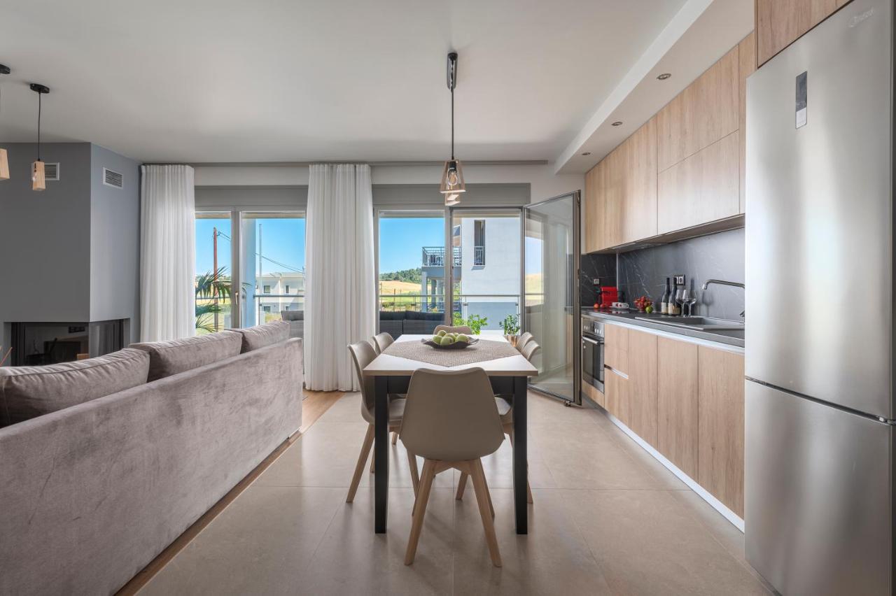 Sea Wind Luxury Apartments With Pool Kassandra Halkidikι Неа-Фокеа Экстерьер фото